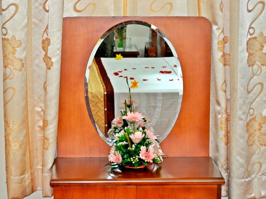 Grand Holiday Hotel 2 Hanoi Exterior foto